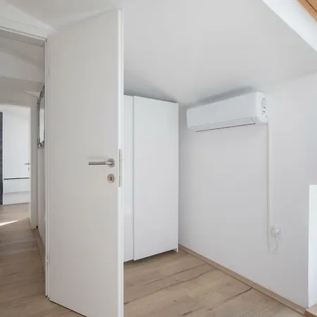 度假居 House Bernarda 梅杜林