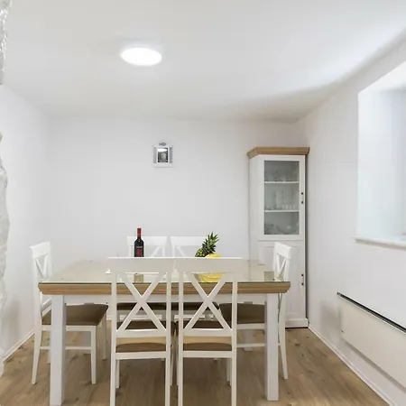 Дом отдыха House Bernarda