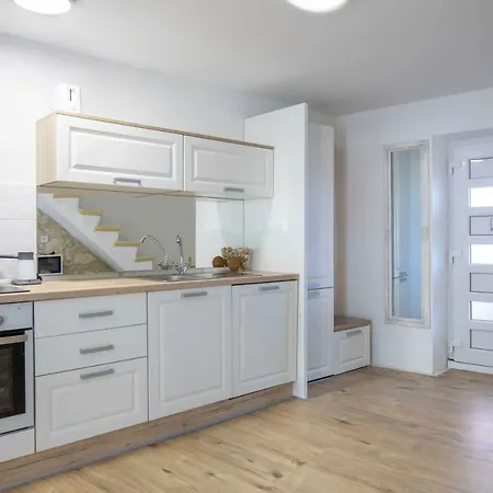 House Bernarda Tatil Evi Medulin